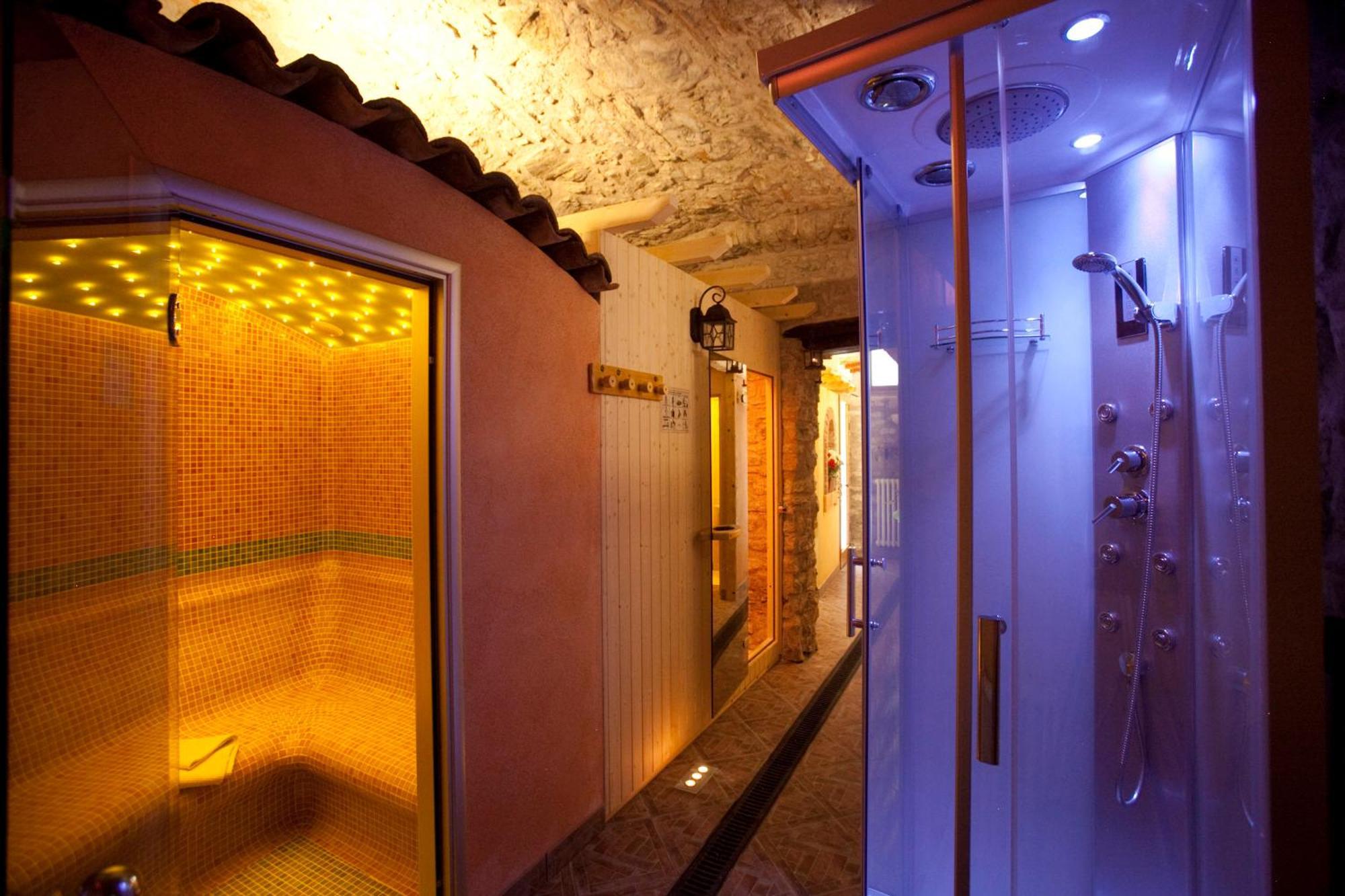 Hotel Castello Тиньяле Экстерьер фото